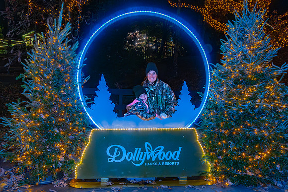 Dollywood Nov 25 17
